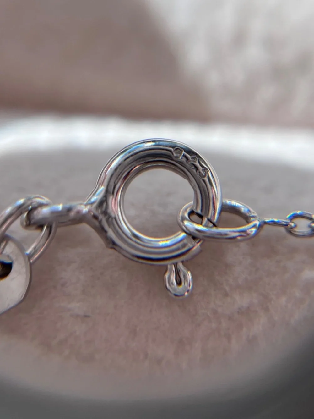 N058 | Natural Diamond Angel Necklace